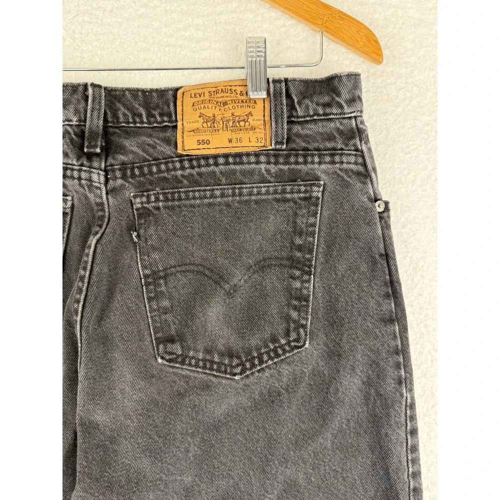 Vtg 1992 Levis 550 Jeans Mens 36 X 32 Gray Relaxed Fit Straight Zip Fly Made USA
